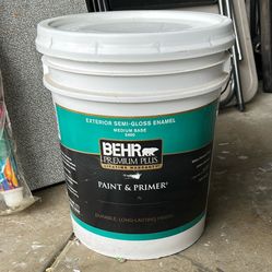 Behr Premium Plus Paint & Primer 5 Gallons 