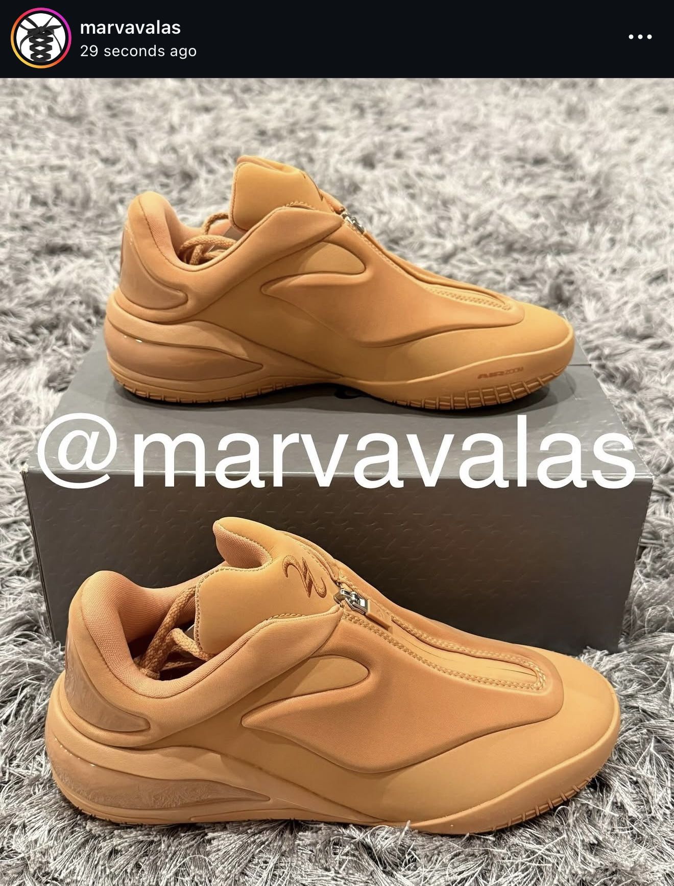 Converse Shai 001 Hail Clay. Mens 9.5