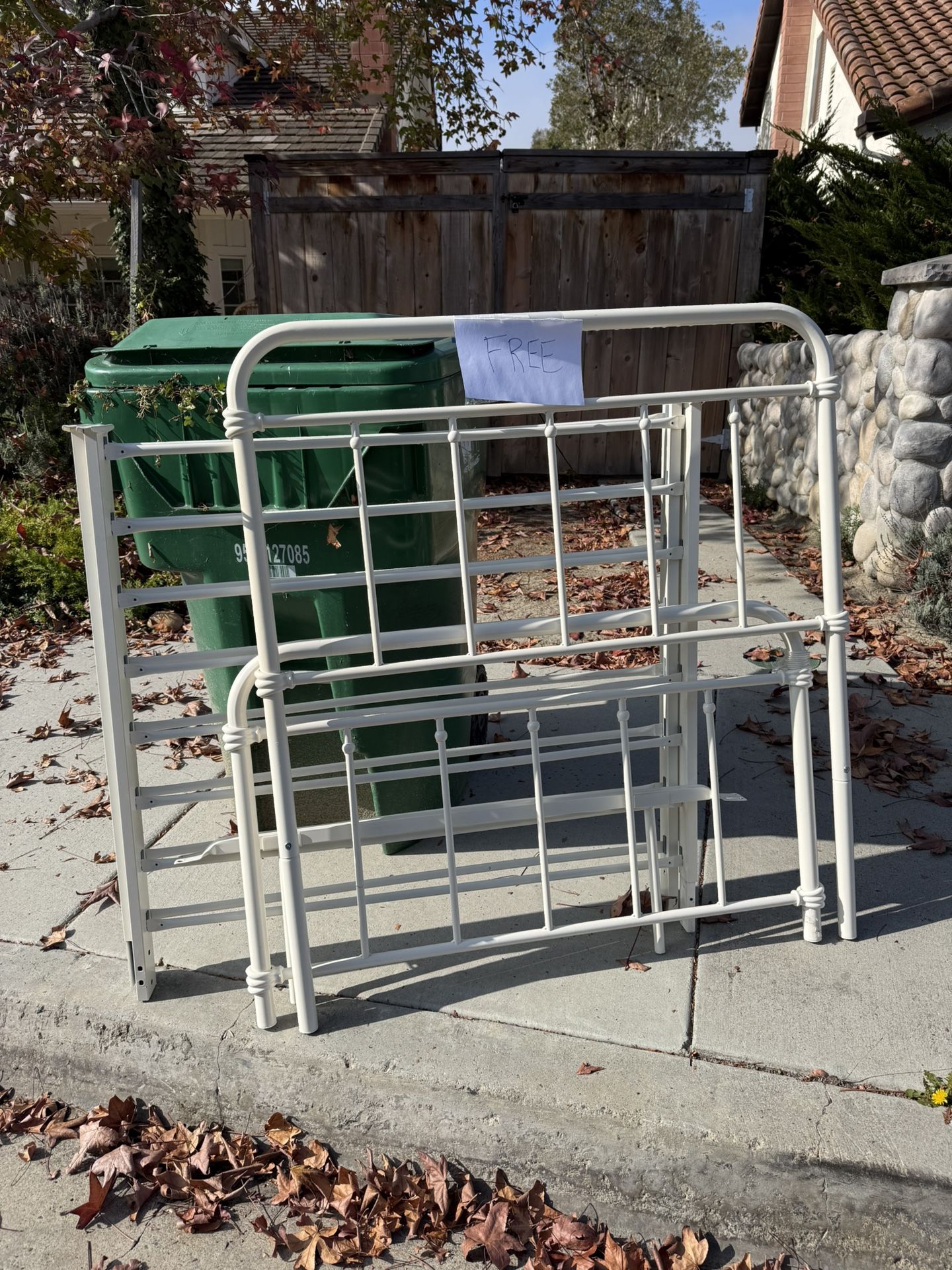Curb Alert: Free Twin Bed Frame Jenny Lind