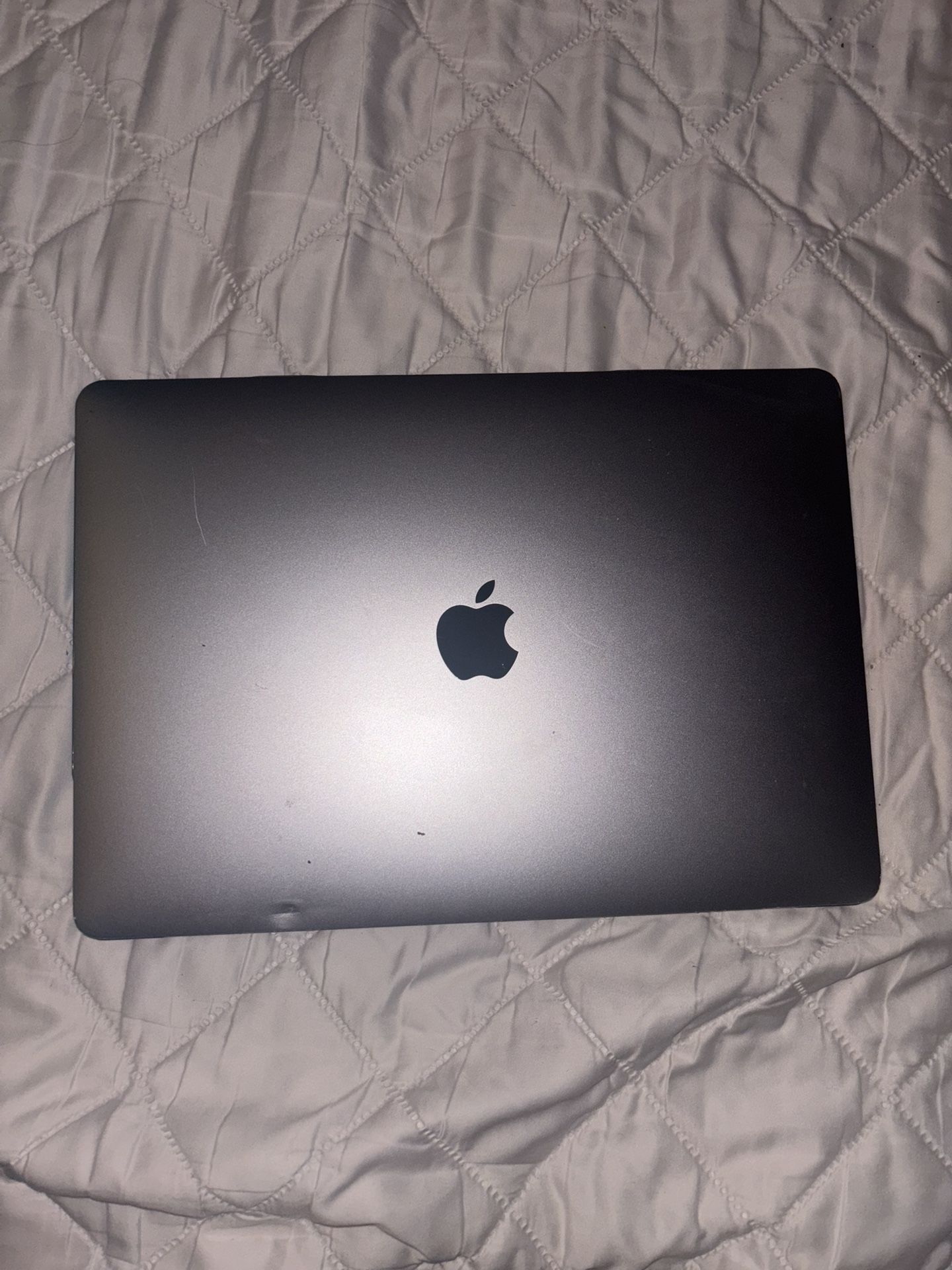 Apple MacBook Pro 13”