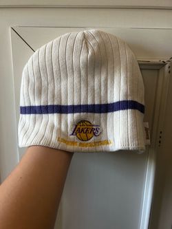 Los Angeles Lakers Basketball Beanie Hat one size fits all as is condition