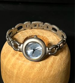 VINTAGE Woman’s Guess Watch with light blue Dial with Original Guess Watchband