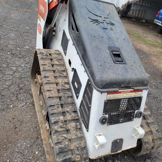 Bobcat  MT85 Skeet Steer 