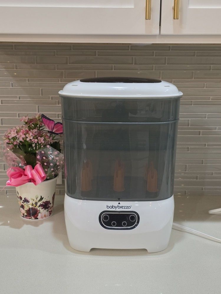 Babybrezza sterilizer and dryer combo