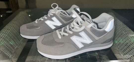 New Balance 574 Women's Size 10