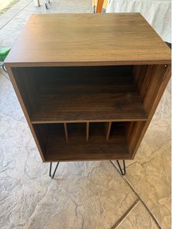 Record player stand