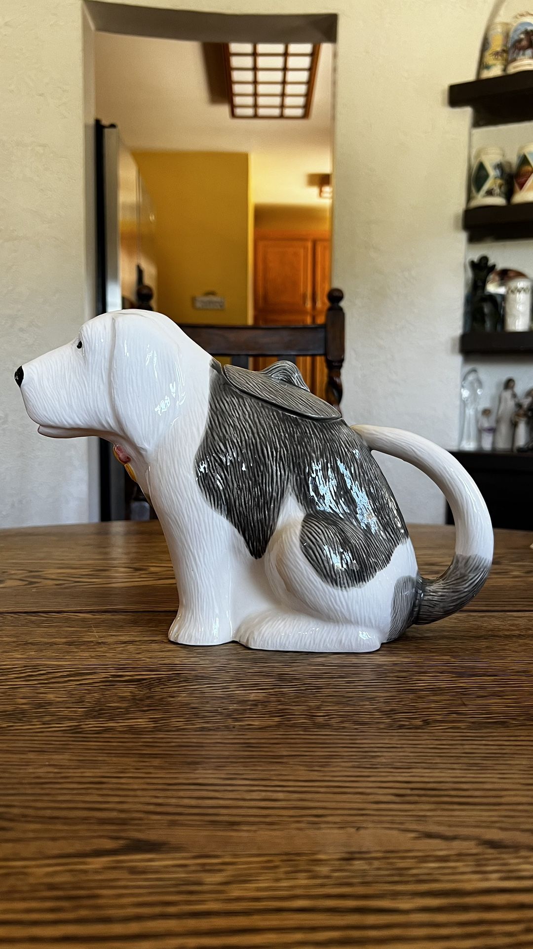 COLLECTIBLE VINTAGE 1979 GREG MOLL VANDOR IMPORTS SHEEP DOG TEAPOT PITCHER!