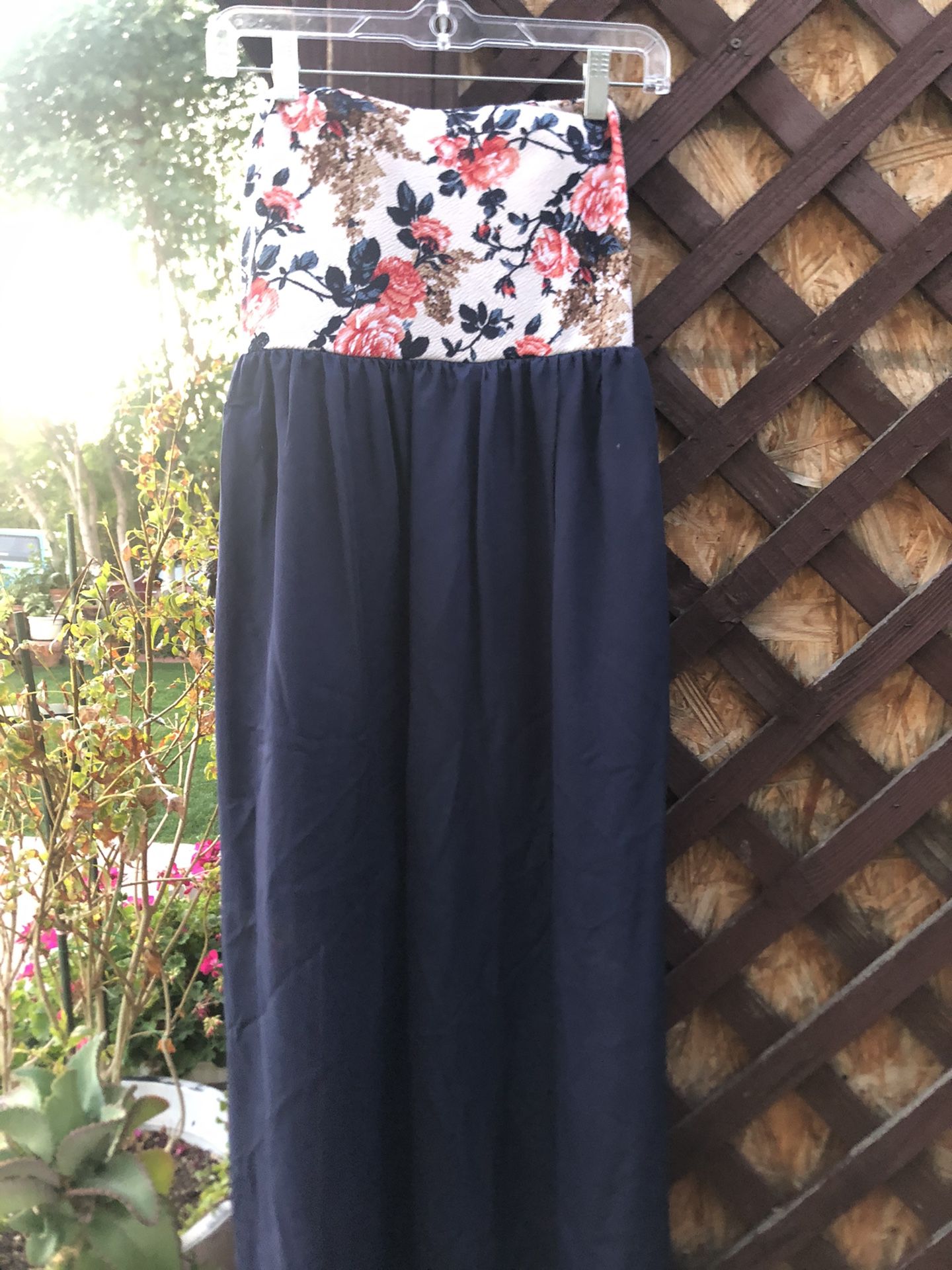 Long To Toe Floral Navy Dress