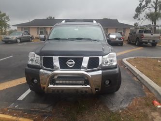 Nissan Armada LE 2006