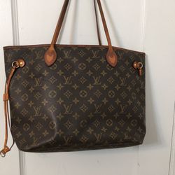 Louis Vuitton Neverfull MM Monogram  Tote Handbag