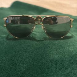 Never Worn Versace Aviators