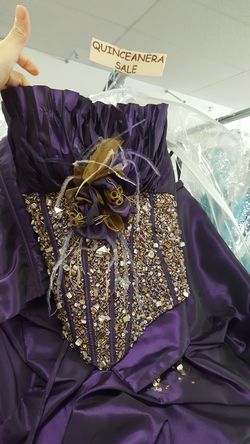 Brand new red quinceanera dress size 10 designer ragazza