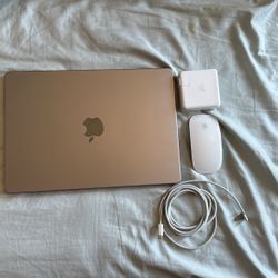 Apple MacBook Pro M1 (2021) 14”