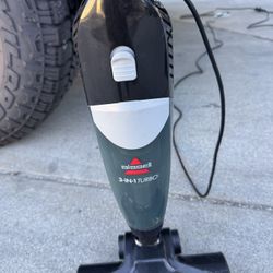 Bissell Lightweight Vacuum 