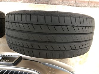 2 Front Tires.......michelin primacy hp 245/40r19 run flats