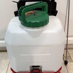Milwaukee M18 Switch Tank 4-Gallon Backpack Sprayer Tank (Tool Only) Preowned, Work Great, No Issue Tool Only (No Battery Included) Retail: $450+Tax!!