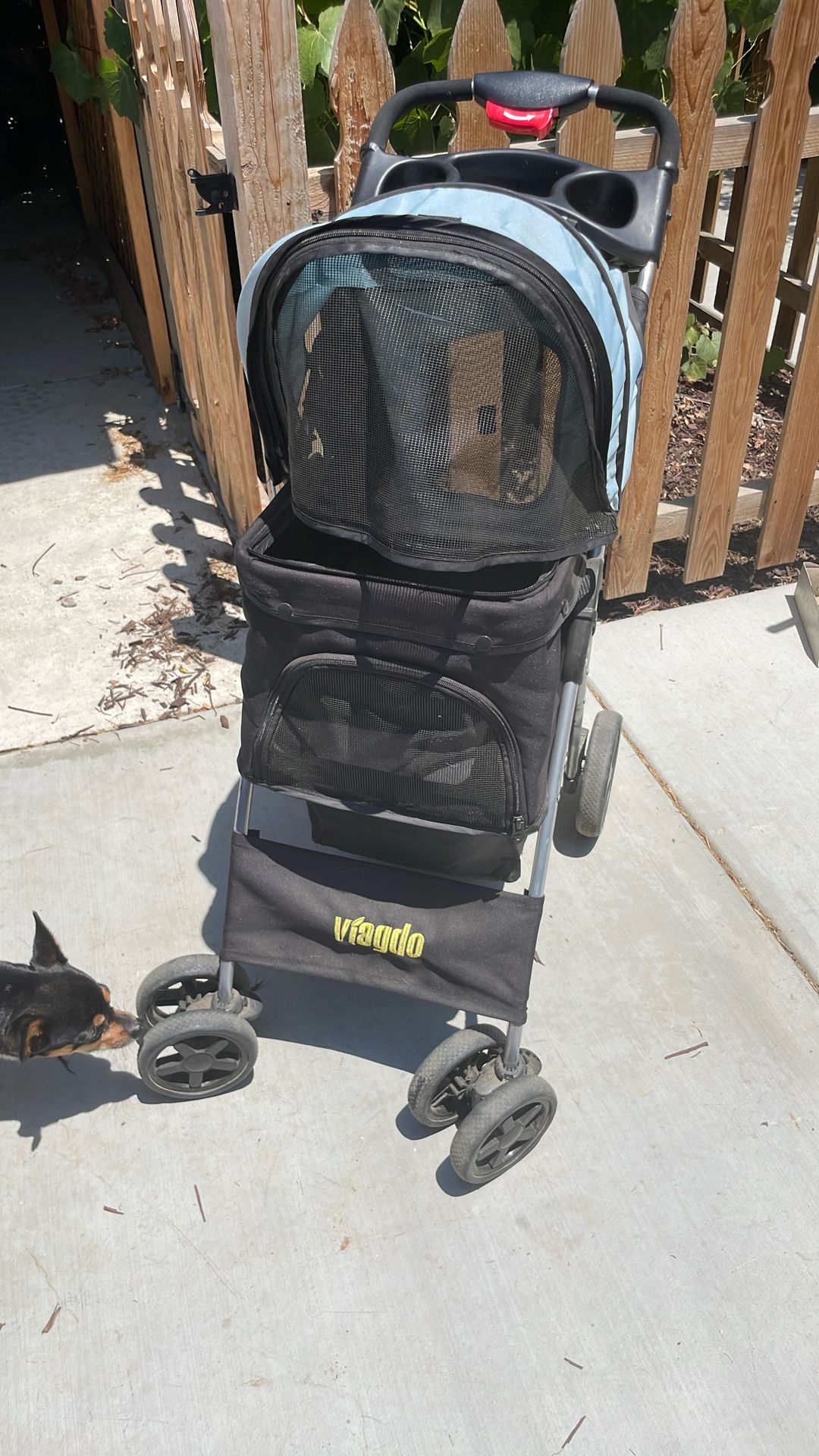 Dog stroller