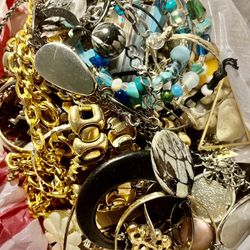 Old Junk Jewelry 