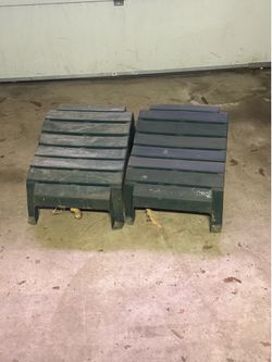 2 Green Outdoor Ottomans. Free