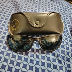 Ray Bans sunglasses
