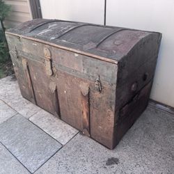 Vintage Antique Wooden Trunk Chest 