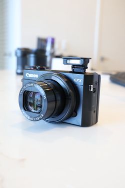 Canon PowerShot G7 X Mark II Digital Camera