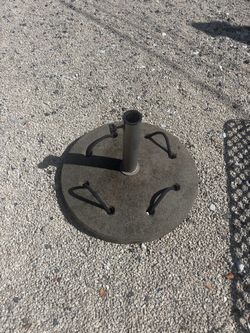 Outdoor Patio Umbrella Base 80 Pounds Heavy!!!!