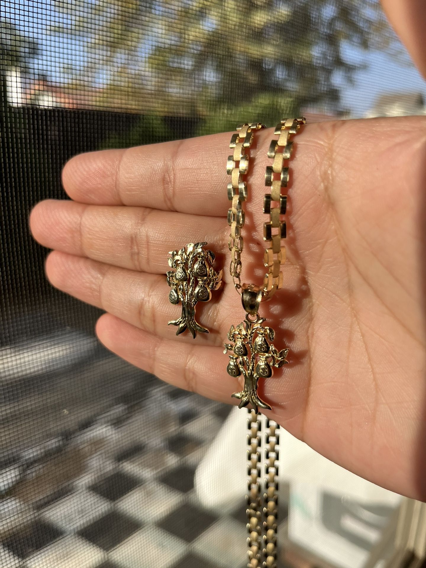 10k Gold Rolex Chain w/ Money Bag Tree Pendant And Ring