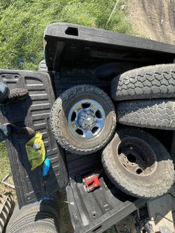 285/70/17 Dodge 2500 Tires An Rins