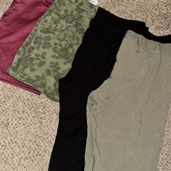 MENS 2XL SHORTS/JOGGERS OLD NAVY 