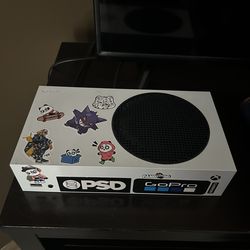 Xbox series s with controller