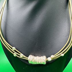 Vintage Silpada Sterling Silver With 3 Olive Green Strand Necklace Great Condition 