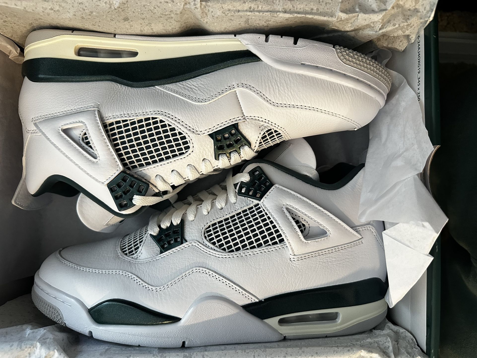 Jordan 4 Sz 11