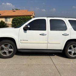 08 Chevy TAHOE LTZ