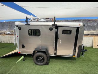 Small Enclosed Cargo Trailer with Side Door