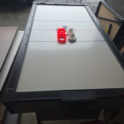 Air Hockey Table
