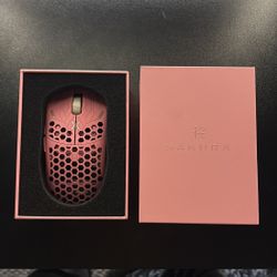 ⭐ FinalMouse Sakura Edition – Like New – Rare Collector Mouse 