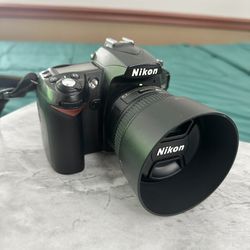 NIKON D90 DSLR Camera with 50mm Lens