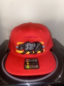 SnapBack Hat Cali Grizzly Red