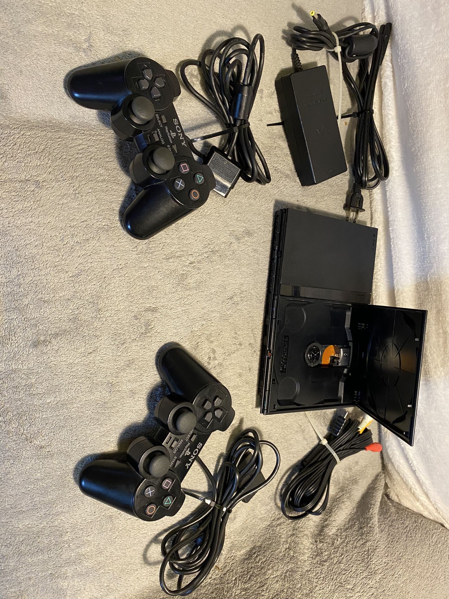 PlayStation 2 Slim All Wires 2 Controllers And 3 GameStop