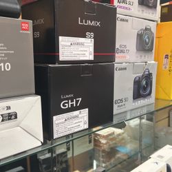 LUMIX GH7 