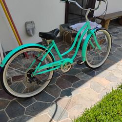 Schwinn 7 Speed Largo Cruiser 