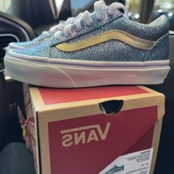 Girl Vans