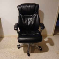 Black Leather Desk Chaìr