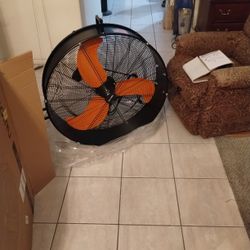 NEW 30 INCH DRUM FAN
