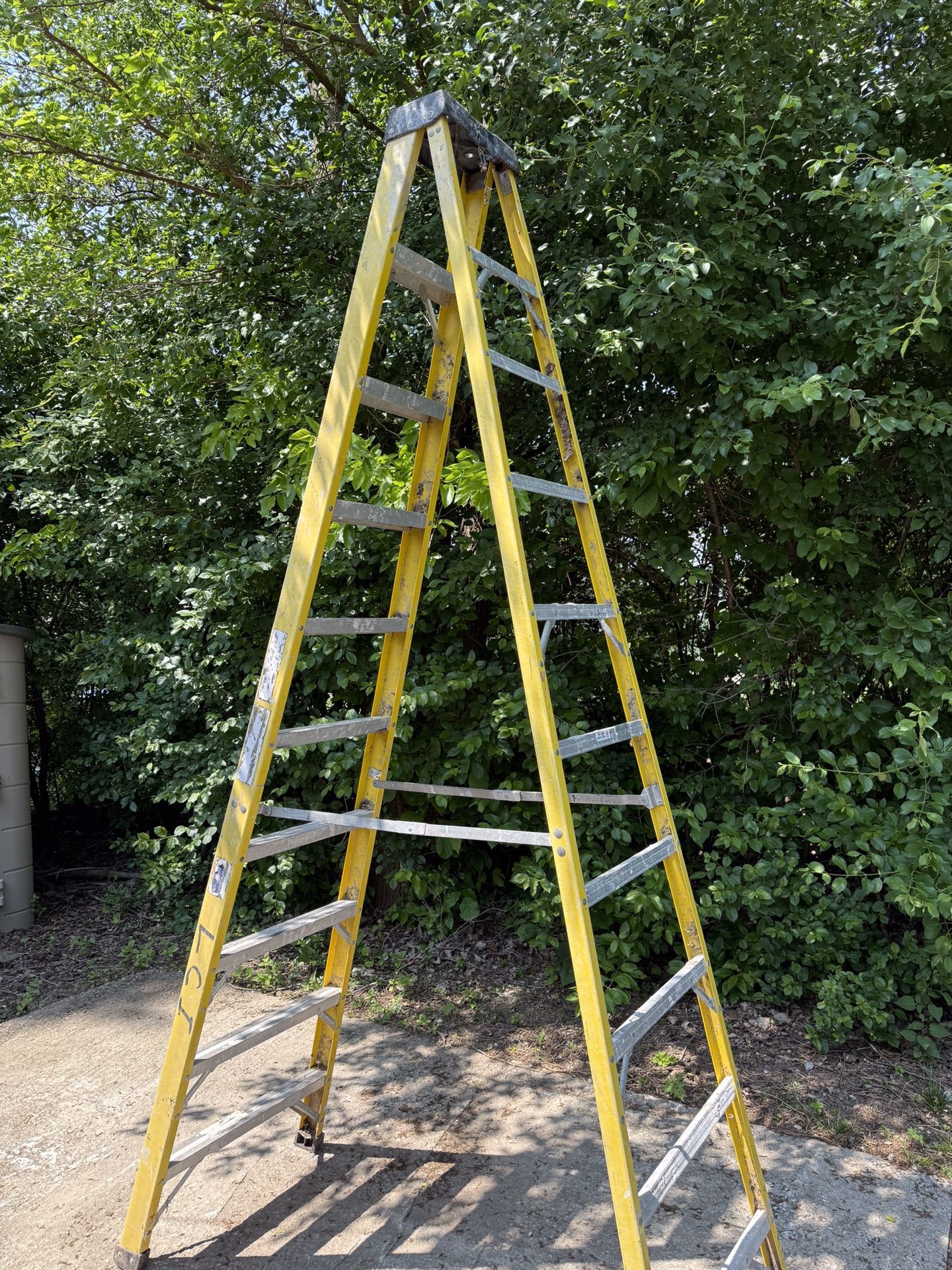 10 Ft Ladder Fiberglass