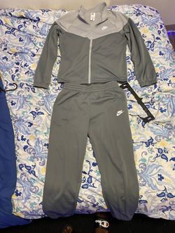 Nike Sets (KidsXL 10-15 years old)