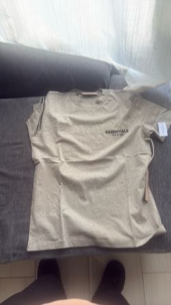 Essentials xs tee