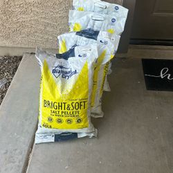 Bright And Soft Salt Pellets 