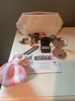 New makeup bag